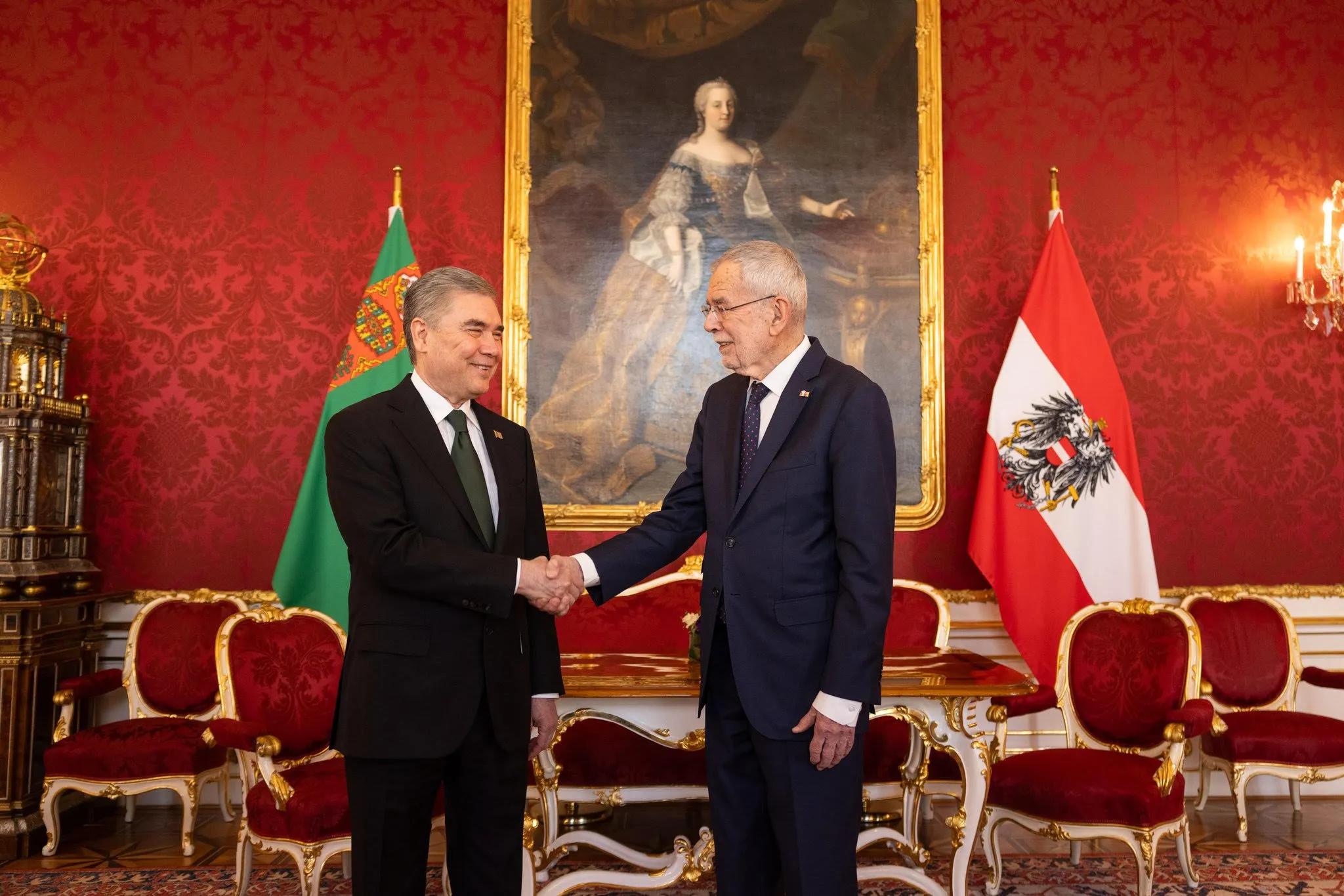 Awstriýanyň Prezidenti Türkmenistana sapar bilen çagyryldy